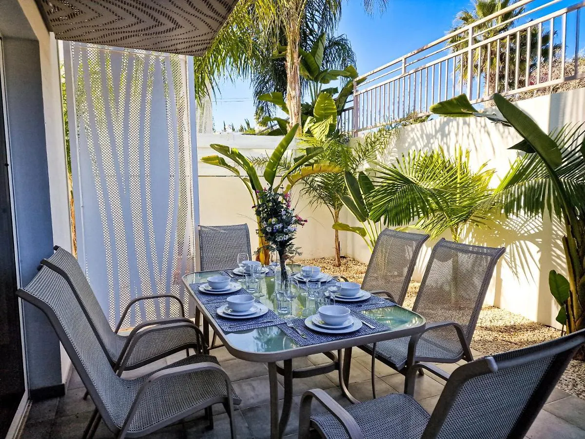 Nissi Beach Villa Oleandra Ajía Nápa 0*,  Ciprus